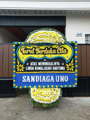 Papan Bunga Duka di Labuhan Badas